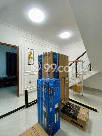For Sale Rumah 4 Kamar Lokasi Strategis Bagus dan Strategis di Banguntapan For Sale Rumah 4 Kamar Lokasi Strategis Bagus dan Strategis di Banguntapan