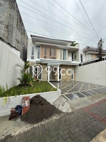 Jual Rumah Bagus Siap Huni LB 120m2 di Mlati, Sleman Jual Rumah Bagus Siap Huni LB 120m2 di Mlati, Sleman