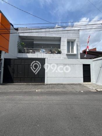 Rumah Kost Dijual di Depok, Sleman dengan 11 Kamar Tidur, 11 Kamar Mandi Rumah Kost Dijual di Depok, Sleman dengan 11 Kamar Tidur, 11 Kamar Mandi