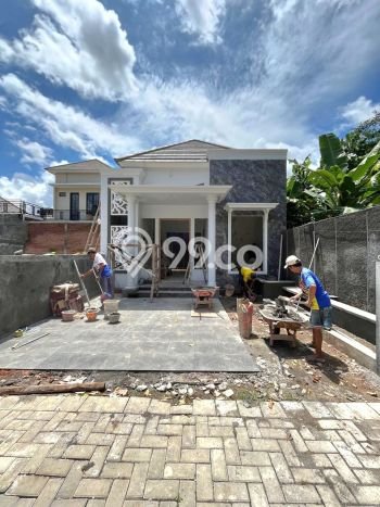 Rumah Premium LT 95m² / LB 48m² di Kawasan Nyaman Mlati, Sleman Rumah Premium LT 95m² / LB 48m² di Kawasan Nyaman Mlati, Sleman