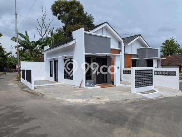 Jual Rumah Minimalis Bagus Punya 2 KT di Sleman Sleman SHM Jual Rumah Minimalis Bagus Punya 2 KT di Sleman Sleman SHM