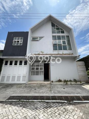 Dijual Rumah 5 Kamar Lokasi Ideal Bagus dan Strategis di Mlati Dijual Rumah 5 Kamar Lokasi Ideal Bagus dan Strategis di Mlati