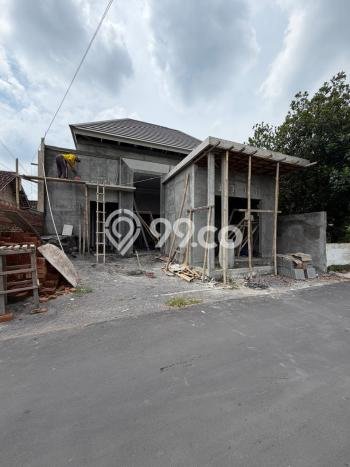 Jual Rumah Bagus Siap Huni LB 76m2 di Mlati, Sleman Jual Rumah Bagus Siap Huni LB 76m2 di Mlati, Sleman