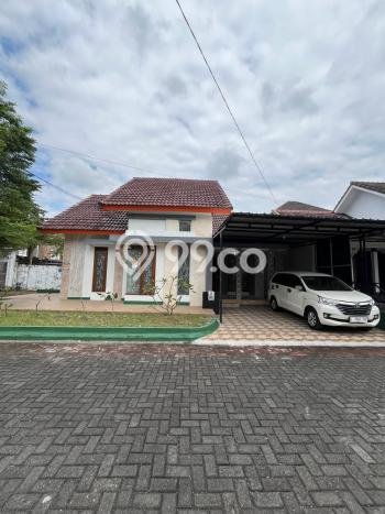 Dijual Rumah 3 KT di Mlati, Sleman - LT 196m2m² Dijual Rumah 3 KT di Mlati, Sleman - LT 196m2m²