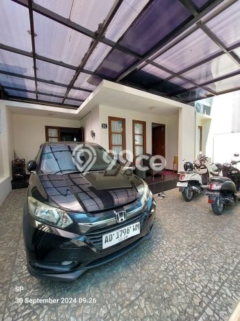 Rumah Modern 4 KT di Seturan Yogyakarta Unfurnished Rumah Modern 4 KT di Seturan Yogyakarta Unfurnished