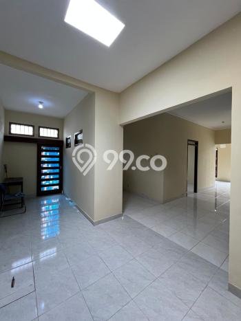 Rumah Berkualitas area Mlati, Sleman, Luas 176m2m² LB 110m2m² - HARGA NEGO! Rumah Berkualitas area Mlati, Sleman, Luas 176m2m² LB 110m2m² - HARGA NEGO!