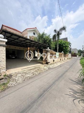 Dijual Rumah Premium dengan Fasilitas Sekitar Komplit di Depok, Sleman Dijual Rumah Premium dengan Fasilitas Sekitar Komplit di Depok, Sleman