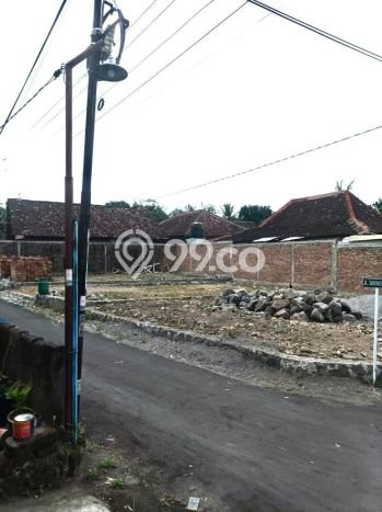Dijual Rumah 3 Kamar Lokasi Strategis Nyaman dan Strategis di Kalasan Dijual Rumah 3 Kamar Lokasi Strategis Nyaman dan Strategis di Kalasan