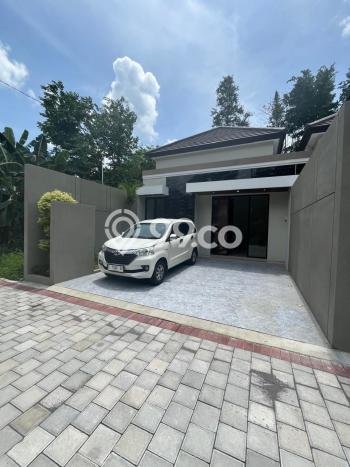 Jual Rumah Strategis Bagus Punya 4 KT di Ngaglik Sleman SHM Jual Rumah Strategis Bagus Punya 4 KT di Ngaglik Sleman SHM