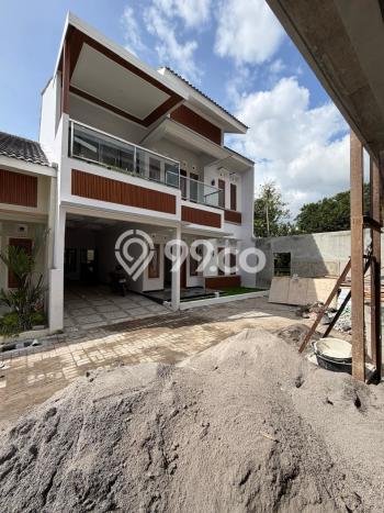 Unit Kost Dijual di Kawasan Depok Sleman dengan 5 KT Unit Kost Dijual di Kawasan Depok Sleman dengan 5 KT