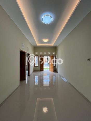 Rumah Strategis Modern Lb 80m2 di Kalasan, Sleman Rumah Strategis Modern Lb 80m2 di Kalasan, Sleman