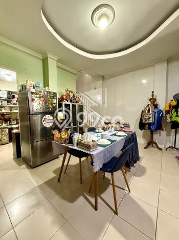 Dijual Cepat Rumah Bagus Siap Huni LB 300m2 di Ngaglik, Sleman Dijual Cepat Rumah Bagus Siap Huni LB 300m2 di Ngaglik, Sleman