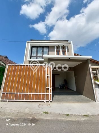 Jual Rumah Strategis Bagus Punya 3 KT di Ngaglik Sleman SHM Jual Rumah Strategis Bagus Punya 3 KT di Ngaglik Sleman SHM