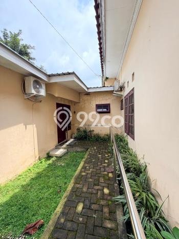 Dijual Rumah Premium dengan Fasilitas Sekitar Komplit di Depok, Sleman Dijual Rumah Premium dengan Fasilitas Sekitar Komplit di Depok, Sleman