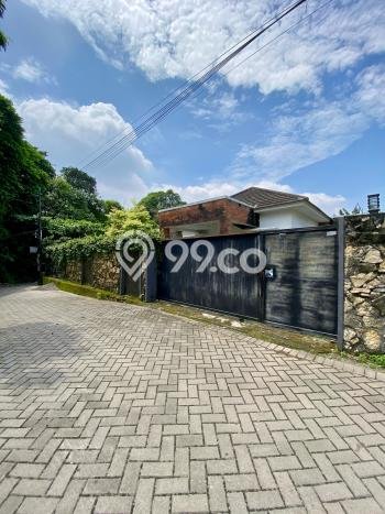Tanah di , Luas 701m2m², Lokasi Strategis, Lingkungan Asri Tanah di , Luas 701m2m², Lokasi Strategis, Lingkungan Asri