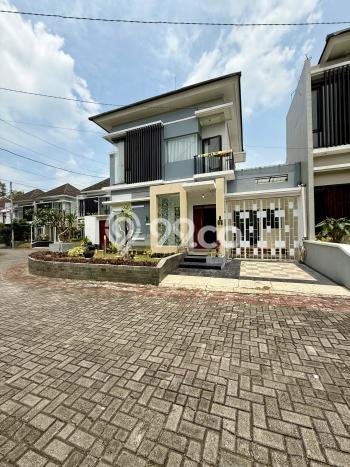 Dijual Cepat Rumah Favorit Siap Huni LB 141m2 di Mlati, Sleman Dijual Cepat Rumah Favorit Siap Huni LB 141m2 di Mlati, Sleman