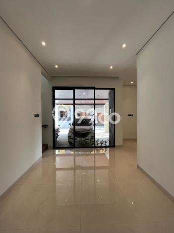 Rumah Strategis Minimalis Lb 190m2 di Ngaglik, Sleman Rumah Strategis Minimalis Lb 190m2 di Ngaglik, Sleman