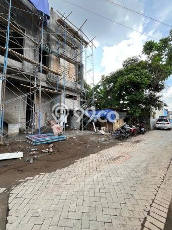 FOR SALE Kost 12 Kamar, 12 Kamar Mandi di Depok, Sleman, Luas 250m2 FOR SALE Kost 12 Kamar, 12 Kamar Mandi di Depok, Sleman, Luas 250m2