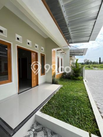 Rumah Strategis Modern Lb 80m2 di Kalasan, Sleman Rumah Strategis Modern Lb 80m2 di Kalasan, Sleman