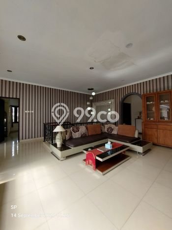 Siap Huni Hunian Elit 6 Kamar di Depok Dekat ke Mana Saja Siap Huni Hunian Elit 6 Kamar di Depok Dekat ke Mana Saja
