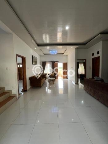 Hunian Cantik Modern Lb 229m2 di Jetis, Bantul Hunian Cantik Modern Lb 229m2 di Jetis, Bantul