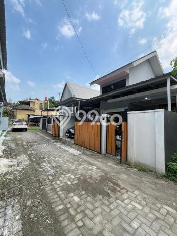 Dijual Rumah 3 Kamar Lokasi Ideal Bagus dan Strategis di Kasihan Dijual Rumah 3 Kamar Lokasi Ideal Bagus dan Strategis di Kasihan