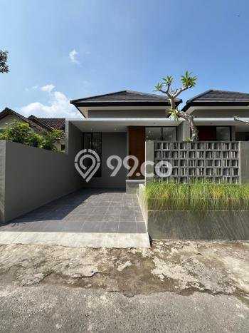 Rumah Modern LT 85m² Siap Huni di Kompleks Cluster Sleman, Sleman Rumah Modern LT 85m² Siap Huni di Kompleks Cluster Sleman, Sleman