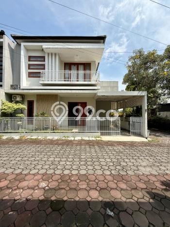 Rumah Modern Cantik 3 KT Bisa Langsung Pindah di Banguntapan Rumah Modern Cantik 3 KT Bisa Langsung Pindah di Banguntapan