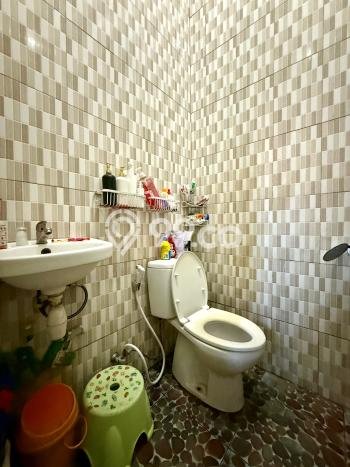 Dijual Cepat Rumah Bagus Siap Huni LB 300m2 di Ngaglik, Sleman Dijual Cepat Rumah Bagus Siap Huni LB 300m2 di Ngaglik, Sleman