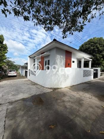 Rumah Modern Cantik 3 Kamar Siap Huni di Berbah Rumah Modern Cantik 3 Kamar Siap Huni di Berbah