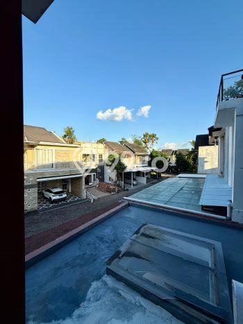 Rumah Bagus di Banguntapan, Bantul, Luas Tanah 137m², Luas Bangunan 255m² Rumah Bagus di Banguntapan, Bantul, Luas Tanah 137m², Luas Bangunan 255m²