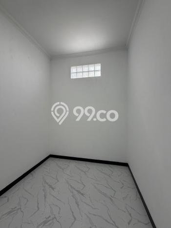 Rumah Modern Cantik 4 Kamar Siap Huni di Ngaglik Rumah Modern Cantik 4 Kamar Siap Huni di Ngaglik