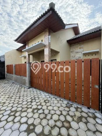 Rumah Modern Minimalis 3 Kamar Siap Huni di Kalasan Rumah Modern Minimalis 3 Kamar Siap Huni di Kalasan