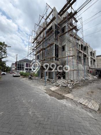 Unit Kost Dijual di Depok dengan 30 Kamar Tidur & Luas Bangunan 625m2 Unit Kost Dijual di Depok dengan 30 Kamar Tidur & Luas Bangunan 625m2
