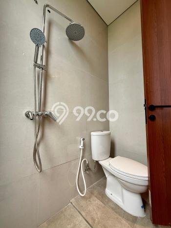 Dijual Rumah 4 Kamar Lokasi Ideal Bagus dan Strategis di Depok Dijual Rumah 4 Kamar Lokasi Ideal Bagus dan Strategis di Depok