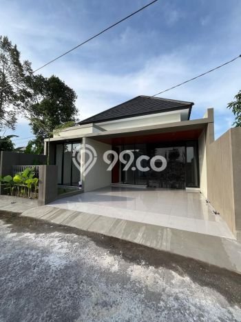 Rumah Menguntungkan di Purwomartani , Dekat Kawasan Bisnis, Sleman - 3 Kamar Tidur Rumah Menguntungkan di Purwomartani , Dekat Kawasan Bisnis, Sleman - 3 Kamar Tidur
