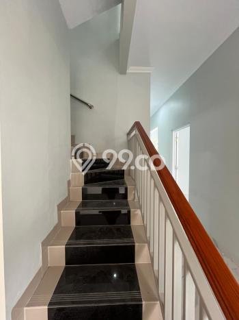 NEW LISTING! Rumah Premium di Ngemplak, Luas 150m² LB 150m² NEW LISTING! Rumah Premium di Ngemplak, Luas 150m² LB 150m²