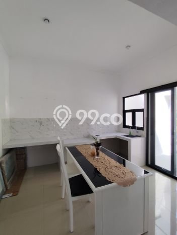 Rumah Strategis Modern Lb 141m2 di Mlati, Sleman Rumah Strategis Modern Lb 141m2 di Mlati, Sleman