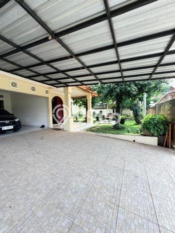 Dijual Rumah Premium dengan Fasilitas Sekitar Komplit di Depok, Sleman Dijual Rumah Premium dengan Fasilitas Sekitar Komplit di Depok, Sleman