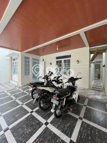 NEW LISTING! Rumah Premium di Ngemplak, Luas 150m² LB 150m² NEW LISTING! Rumah Premium di Ngemplak, Luas 150m² LB 150m²