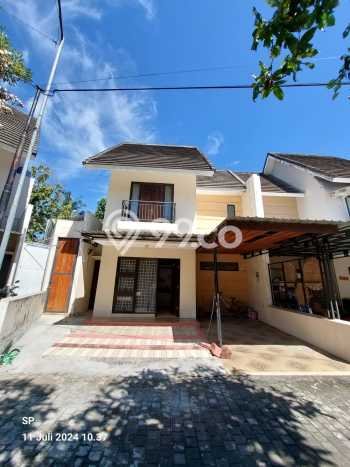 Rumah Lokasi Strategis area Kasihan, Bantul, LT 128m2m² LB 250m2m² Rumah Lokasi Strategis area Kasihan, Bantul, LT 128m2m² LB 250m2m²