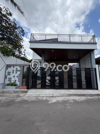 Rumah Modern Cantik 4 Kamar Siap Huni di Ngaglik Rumah Modern Cantik 4 Kamar Siap Huni di Ngaglik