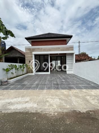 Rumah Modern Cantik 3 Kamar Bisa Langsung Pindah di Kasihan Rumah Modern Cantik 3 Kamar Bisa Langsung Pindah di Kasihan