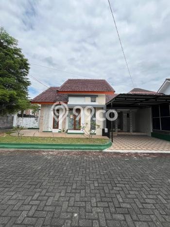 Dijual Rumah 3 KT di Mlati, Sleman - LT 196m2m² Dijual Rumah 3 KT di Mlati, Sleman - LT 196m2m²