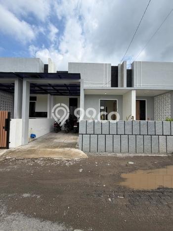 Dijual Rumah Strategis Bagus Punya 2 KT di Berbah Sleman SHM Dijual Rumah Strategis Bagus Punya 2 KT di Berbah Sleman SHM
