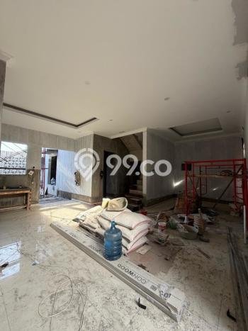 Dijual Rumah 5 Kamar Lokasi Ideal Bagus dan Strategis di Kalasan Dijual Rumah 5 Kamar Lokasi Ideal Bagus dan Strategis di Kalasan