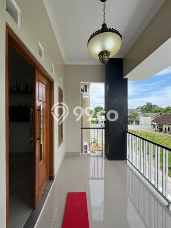 For Sale Rumah 5 Kamar Lokasi Ideal Bagus dan Strategis di Kalasan For Sale Rumah 5 Kamar Lokasi Ideal Bagus dan Strategis di Kalasan