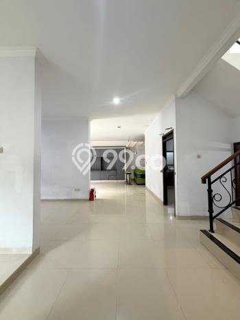 Jual Rumah Bagus Siap Huni LB 330m2 di Sewon, Bantul Jual Rumah Bagus Siap Huni LB 330m2 di Sewon, Bantul