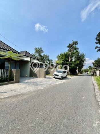 Rumah Modern Cantik 3 Kamar Siap Huni di Ngaglik Rumah Modern Cantik 3 Kamar Siap Huni di Ngaglik