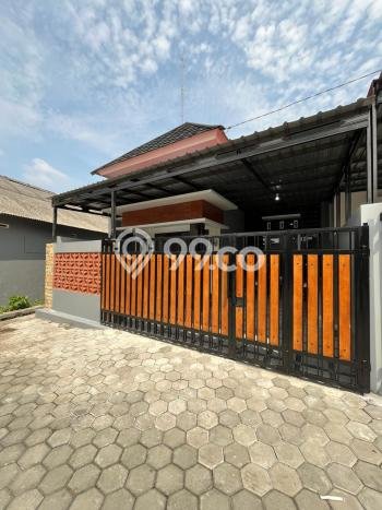 Rumah Modern Minimalis 3 Kamar Bisa Langsung Pindah di Ngemplak Rumah Modern Minimalis 3 Kamar Bisa Langsung Pindah di Ngemplak